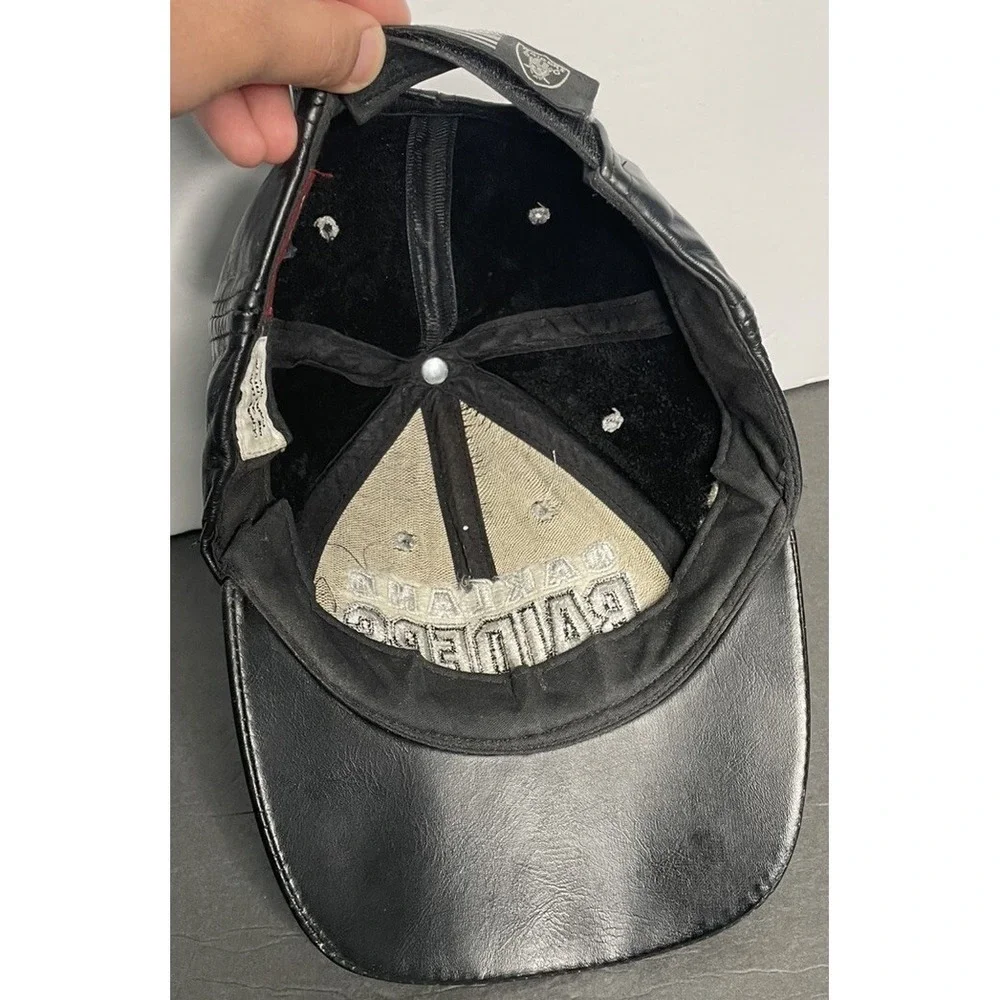Vintage Reebok Oakland Raiders Leather Hat Adult One Size Fit‎ Black Made In USA